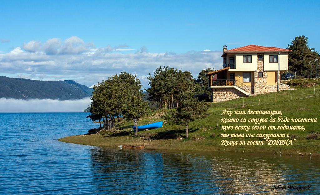 Divna Guest House Dospat Exterior foto